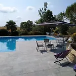 Bastide De Luzert Frühstückspension 3*