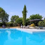 Bastide De Luzert Frühstückspension 3*