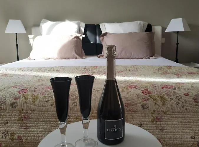 Bastide De Luzert Bed & Breakfast Labastide-de-Lévis