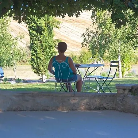 Bastide De Luzert Couette-café 3*